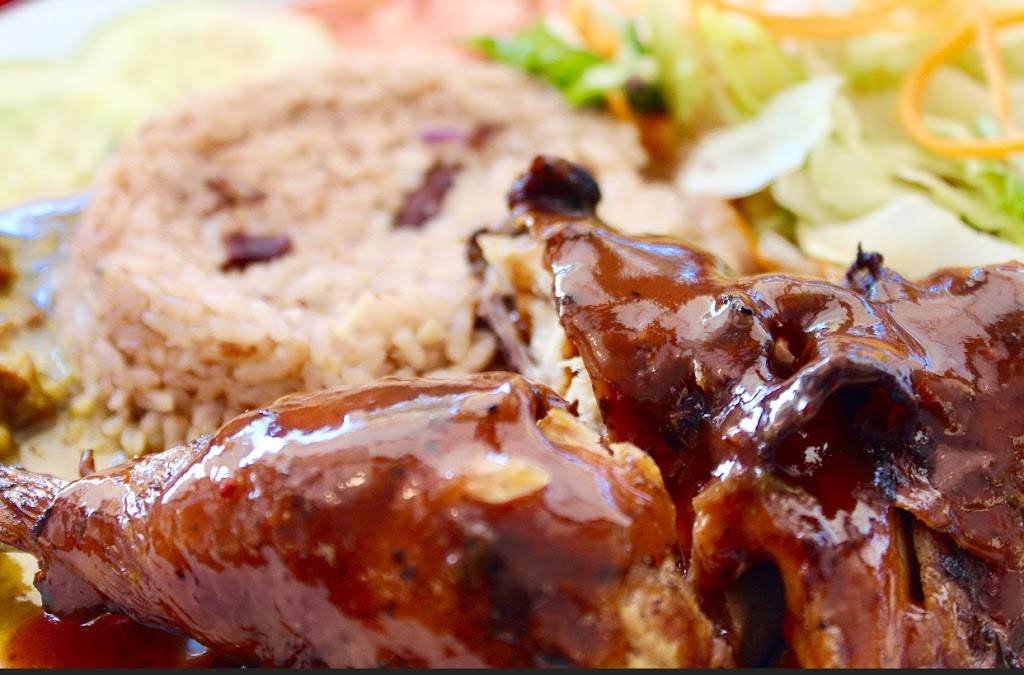 876 Cafe | restaurant | 2640 N University Dr, Sunrise, FL 33322, USA | 9543066870 OR +1 954-306-6870