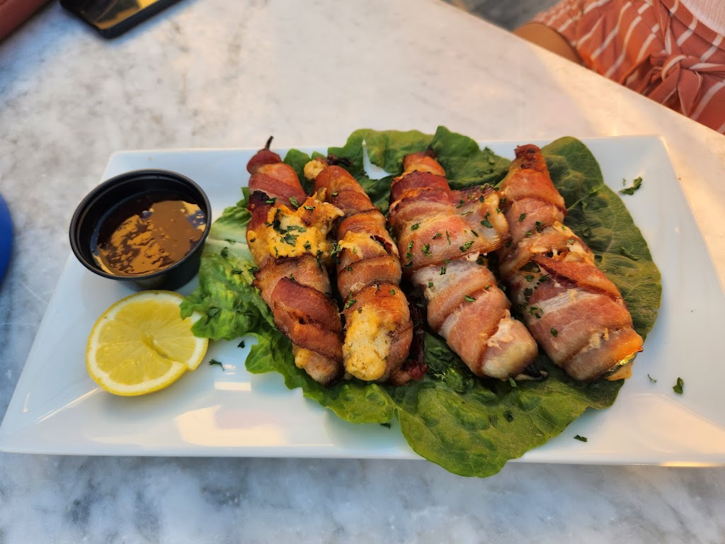 Shea’s Lansdowne | restaurant | 6340 Naples Blvd units 1-3, Naples, FL 34109, USA | 2395915718 OR +1 239-591-5718