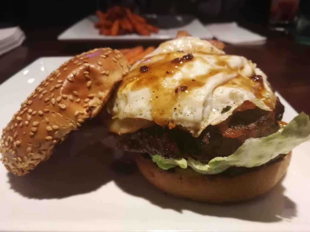 The Greene Turtle Sports Bar & Grille | restaurant | 1100 Bethlehem Pike, North Wales, PA 19454, USA | 2674704882 OR +1 267-470-4882