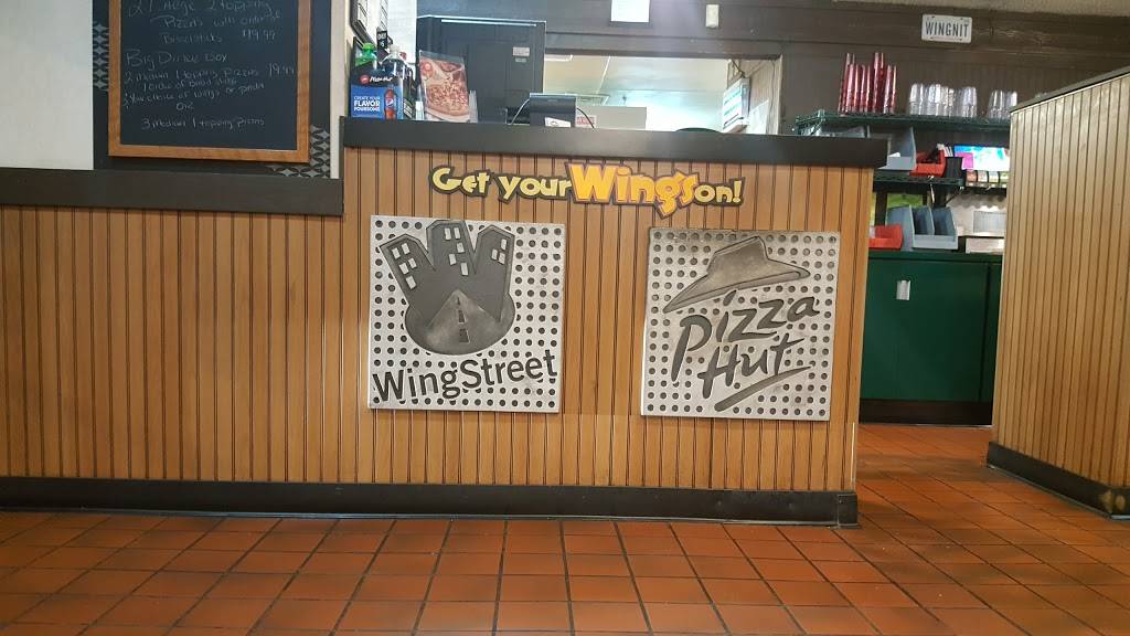 Pizza Hut | restaurant | 2025 N Westside Blvd, Newton, NC 28658, USA | 8284653170 OR +1 828-465-3170