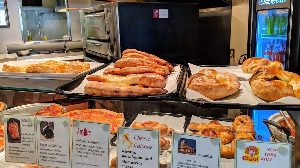 Luigis Pizzeria | restaurant | 712 W Main St, Louisville, KY 40202, USA | 5025890005 OR +1 502-589-0005