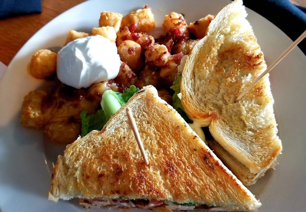 Scottys Brewhouse | restaurant | 2001 S Neil St, Champaign, IL 61820, USA | 2175304394 OR +1 217-530-4394