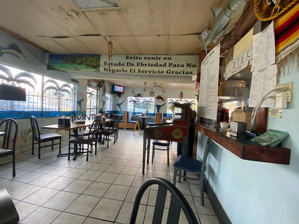 Mariscos del Golfo | restaurant | 4002 Lee St, Greenville, TX 75401, USA | 9034546818 OR +1 903-454-6818