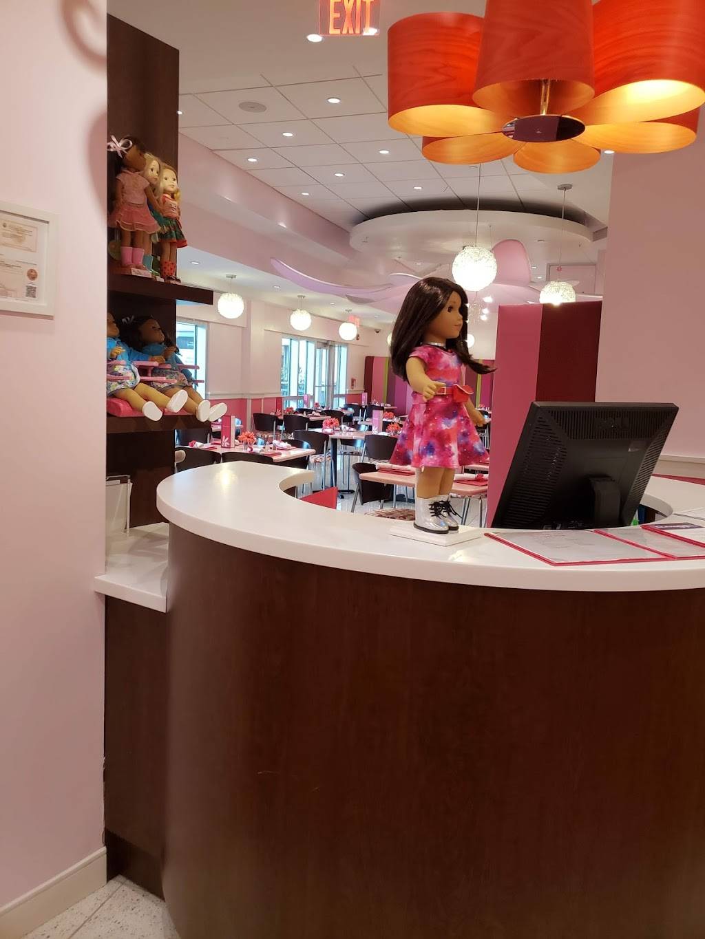 American Girl | restaurant | 8888 SW 136th St #395a, Miami, FL 33176, USA | 8772475223 OR +1 877-247-5223