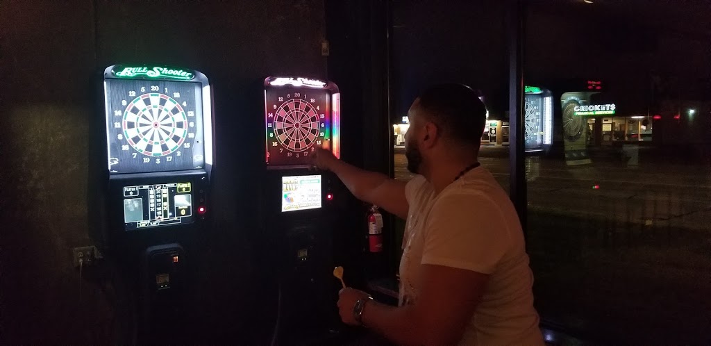 The Ivory Room billiards bar & grill | restaurant | 33500 Ford Rd, Westland, MI 48185, USA | 7342615150 OR +1 734-261-5150