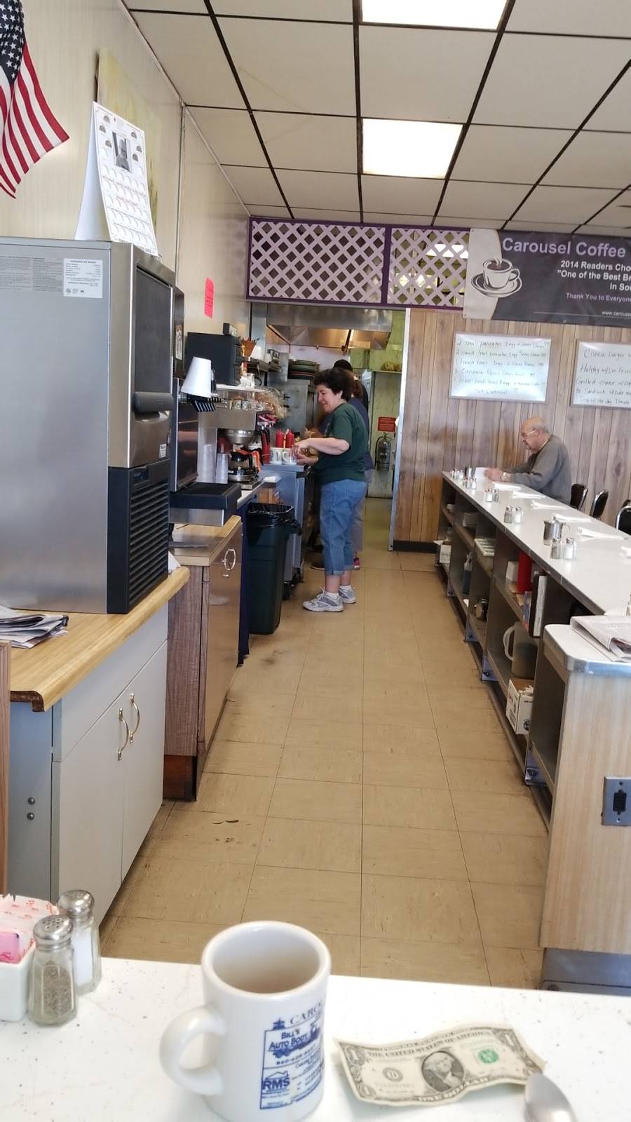 Carousel Coffee Shop LLC | restaurant | 190 Main St, Southington, CT 06489, USA | 8606280408 OR +1 860-628-0408