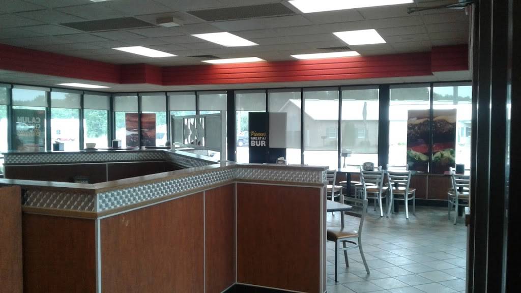 Hardees | restaurant | 11 N Kingshighway St, Perryville, MO 63775, USA | 5735475052 OR +1 573-547-5052