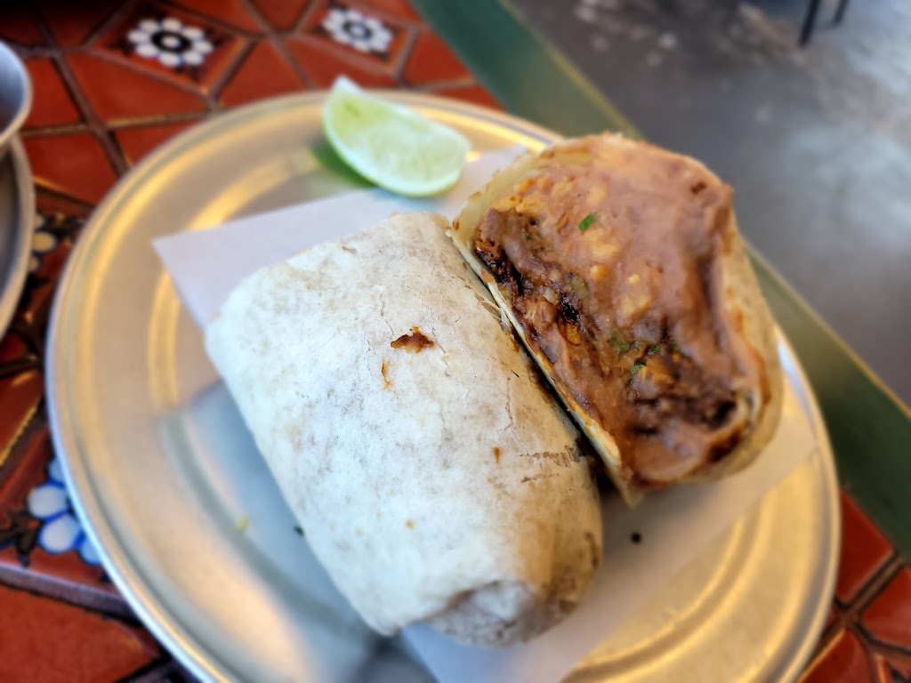 Sugar Bones Tacos | restaurant | 8813 Edgewater Dr SW Suite B, Lakewood, WA 98499, USA | 2532675112 OR +1 253-267-5112