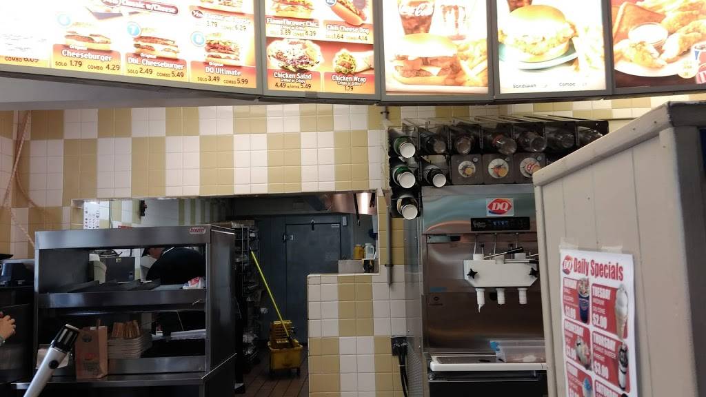 Dairy Queen Brazier | restaurant | 6780 Tod Ave SW, Warren, OH 44481, USA | 3308243432 OR +1 330-824-3432