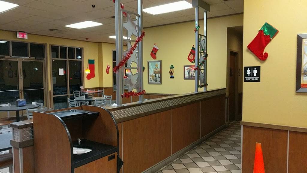 Carls Jr | meal takeaway | 550 Morello Ave, Martinez, CA 94553, USA | 9253139420 OR +1 925-313-9420