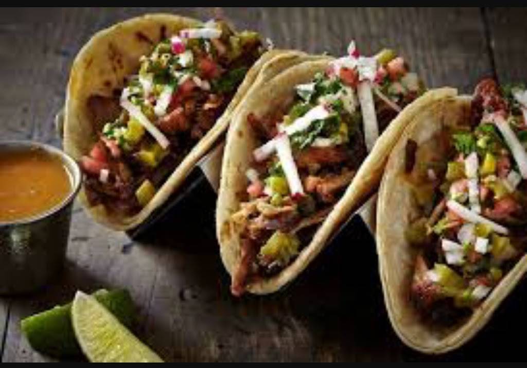 Rock Creek Kitchen & Bar | restaurant | 7768 W 130th St, Middleburg Heights, OH 44130, USA | 4408870900 OR +1 440-887-0900