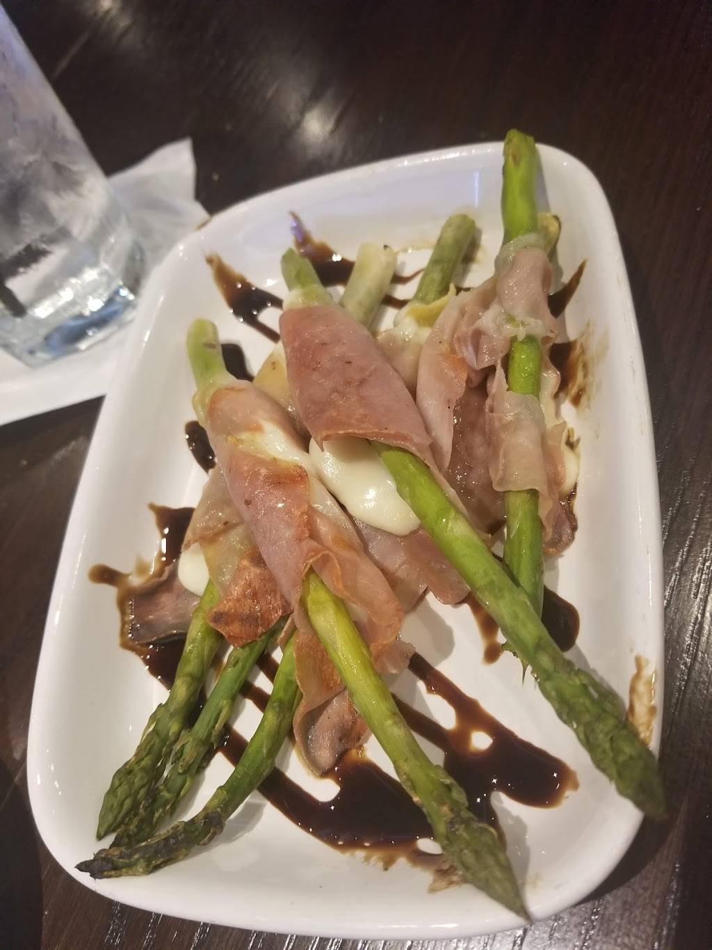 Carrabbas Italian Grill | restaurant | 7890 W Irlo Bronson Memorial Hwy, Kissimmee, FL 34747, USA | 4073909600 OR +1 407-390-9600