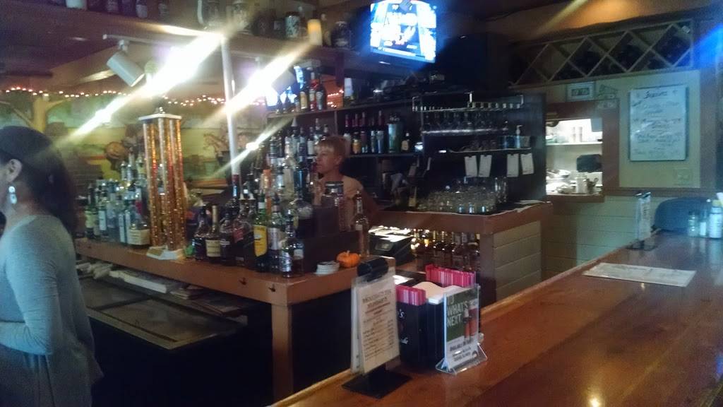 Backstreets Neighborhood Bar and Grill | restaurant | 12771 West Forest Hill Blvd, Wellington, FL 33414, USA | 5617950100 OR +1 561-795-0100