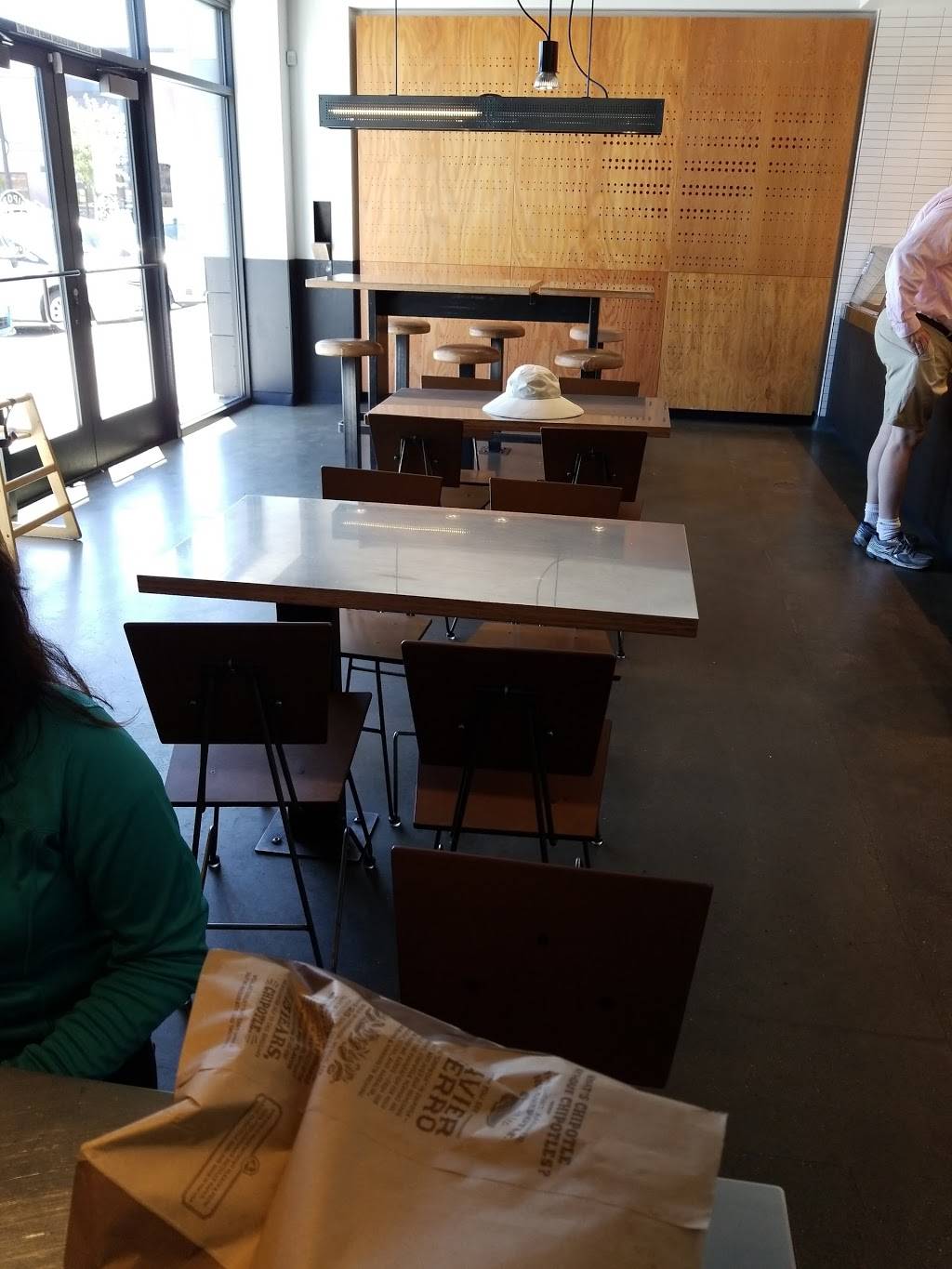 Chipotle Mexican Grill | restaurant | 2610 5th St Ste A, Alameda, CA 94501, USA | 5107488949 OR +1 510-748-8949