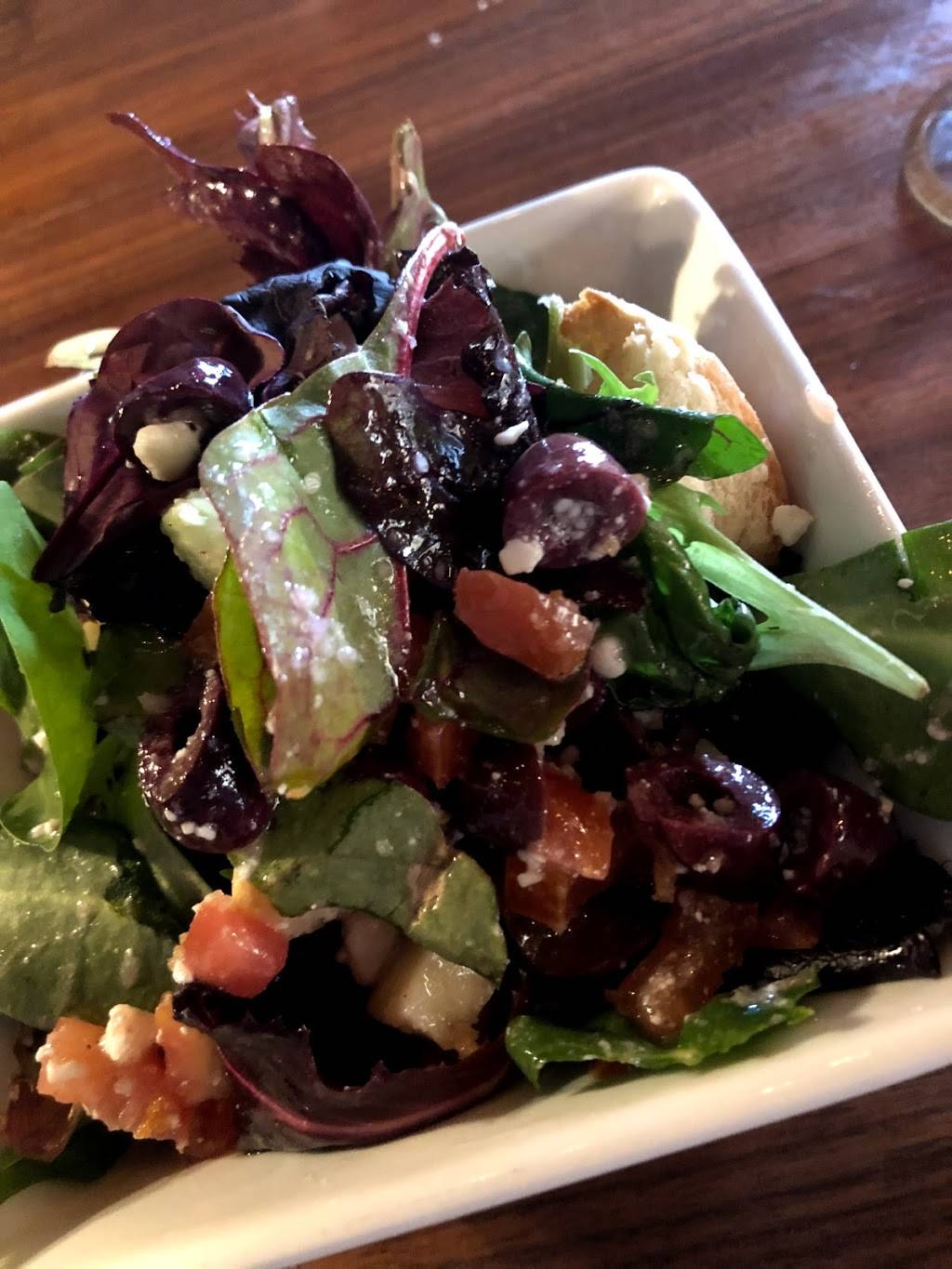 Raven Gastropub | restaurant | 8900 E Pinnacle Peak Rd b1, Scottsdale, AZ 85255, USA | 4802199334 OR +1 480-219-9334