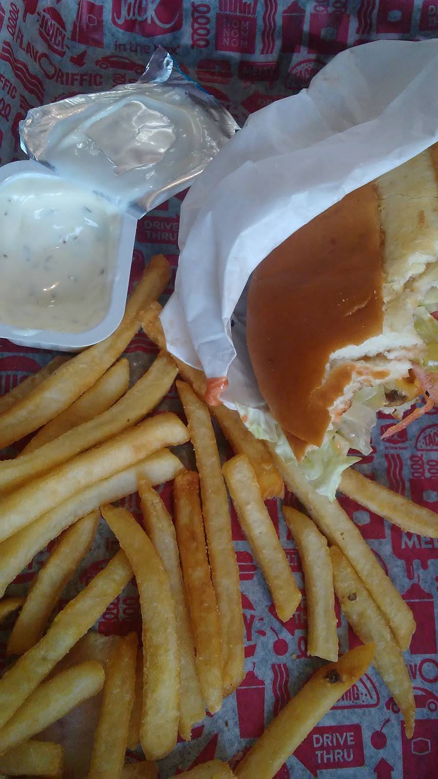 Jack in the Box | restaurant | 3110 E Tulare St, Fresno, CA 93702, USA | 5592372833 OR +1 559-237-2833