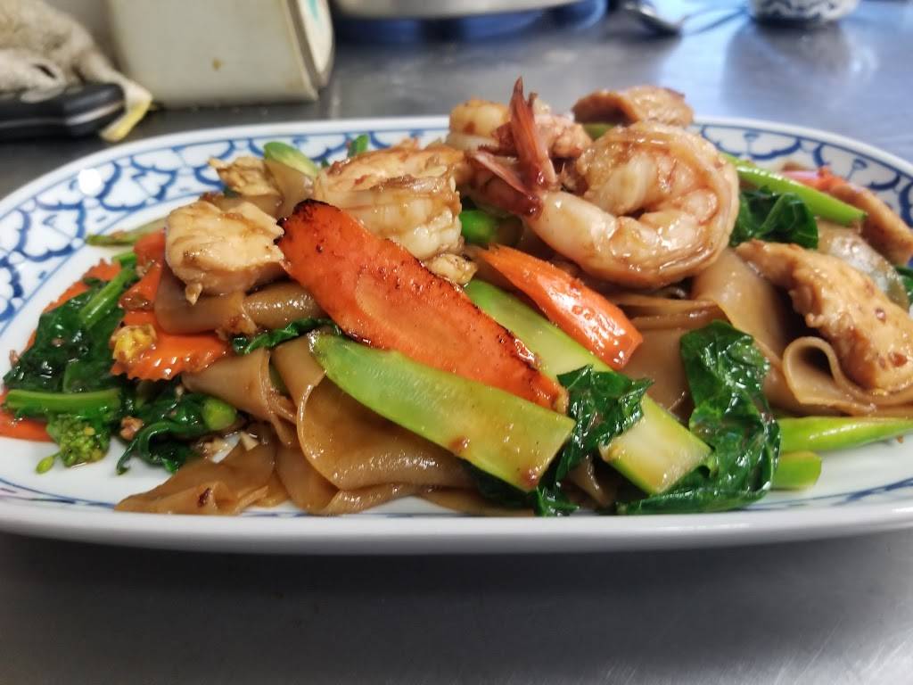 Jazz Melody Thai BBQ | meal takeaway | 17844 Bellflower Blvd, Bellflower, CA 90706, USA | 5629206544 OR +1 562-920-6544