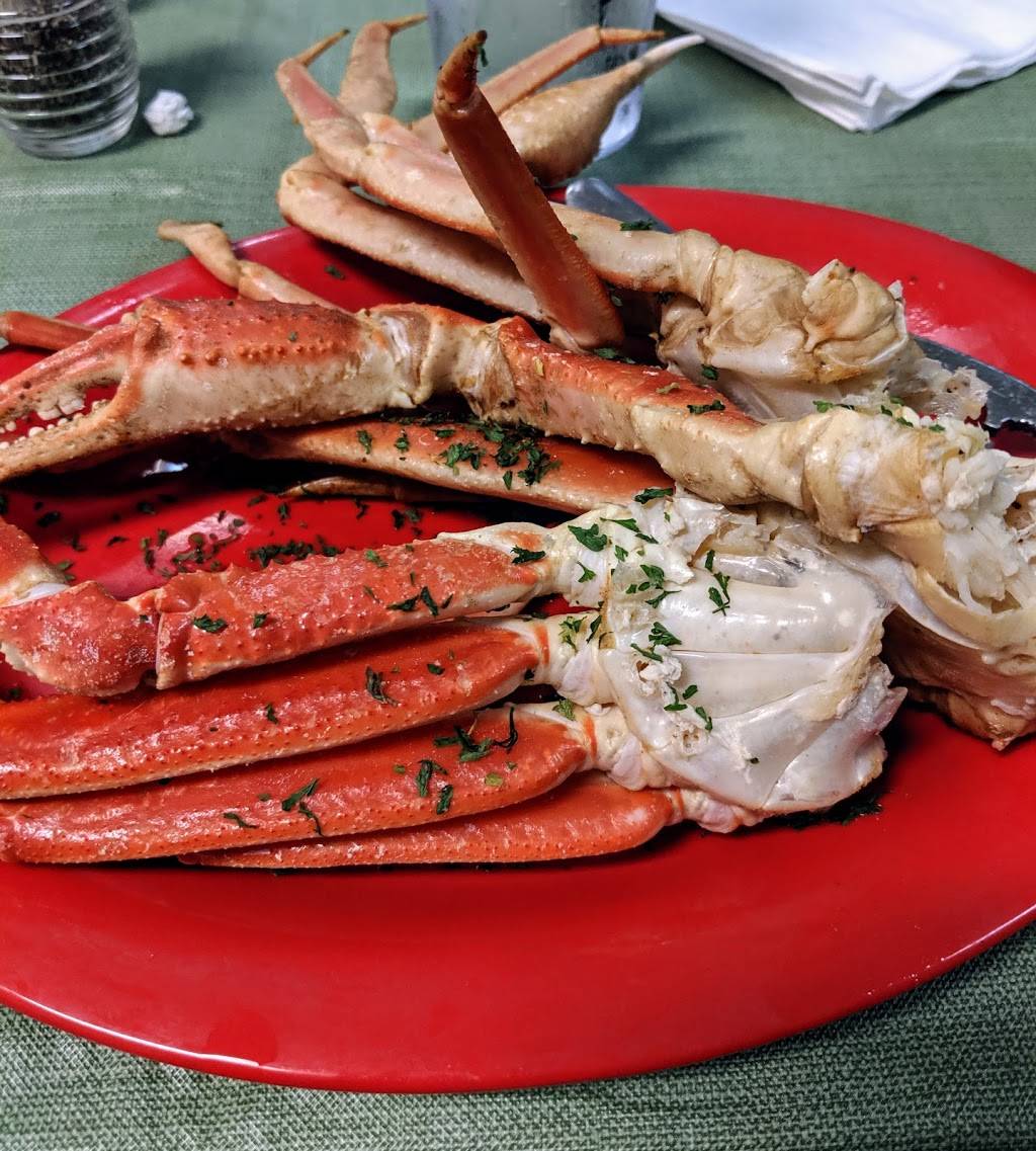 The Buccaneer club | restaurant | 360 Mall Blvd, Brunswick, GA 31525, USA | 9125542020 OR +1 912-554-2020