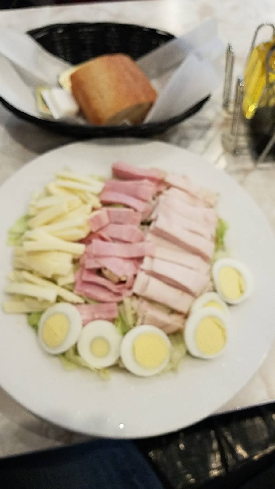 Luigis Apizza | meal delivery | 323 Washington Ave, North Haven, CT 06473, USA | 2032349666 OR +1 203-234-9666