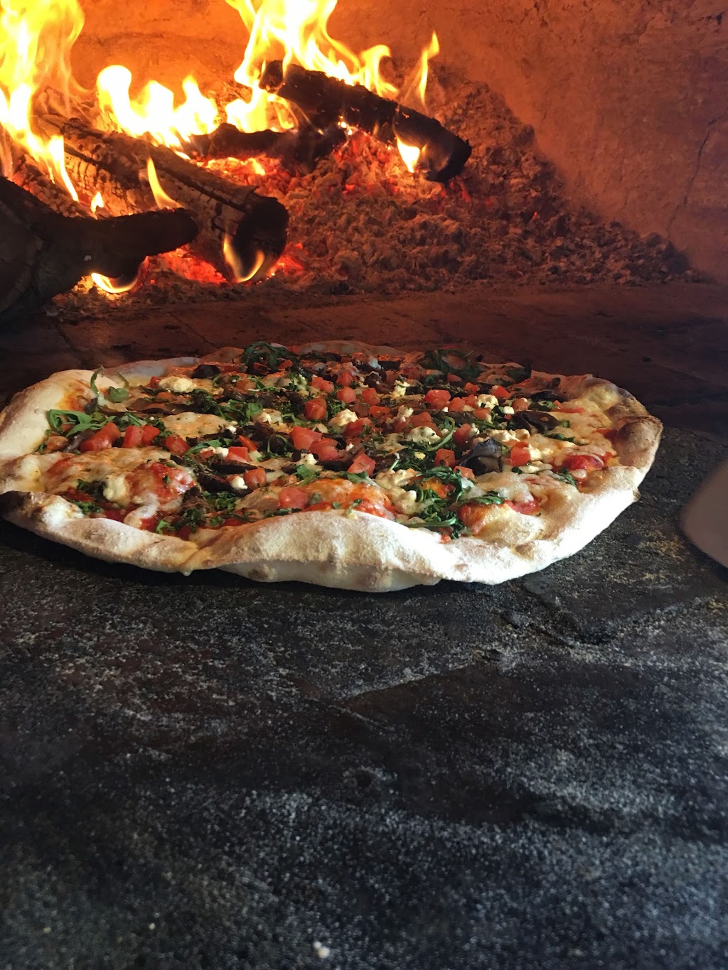 Versalia Pizza Kendall Yards | restaurant | 1333 W Summit Pkwy, Spokane, WA 99201, USA | 5093890029 OR +1 509-389-0029