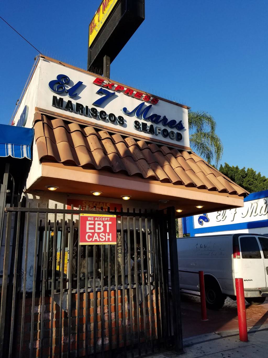 El 7 mares | restaurant | 2747 East Cesar E Chavez Avenue, Los Angeles, CA 90033, USA | 3232670106 OR +1 323-267-0106