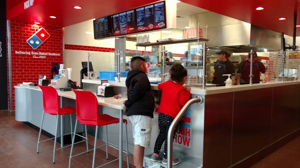 Dominos Pizza | meal delivery | 2270 Main St NW, Los Lunas, NM 87031, USA | 5058653030 OR +1 505-865-3030