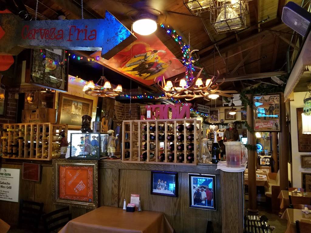 El Gabacho Tex-Mex Grill | restaurant | 2408 W Abram St, Arlington, TX 76013, USA | 8172768160 OR +1 817-276-8160