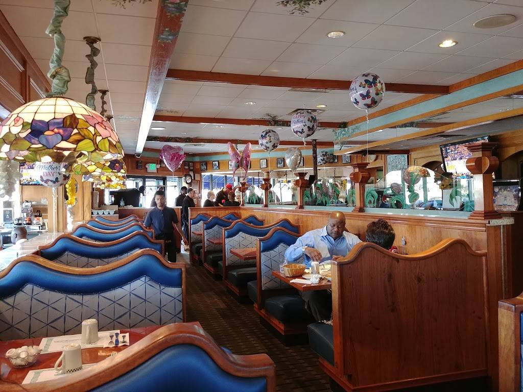 El Greco Restaurant | restaurant | 9143 W Appleton Ave, Milwaukee, WI 53225, USA | 4144620541 OR +1 414-462-0541