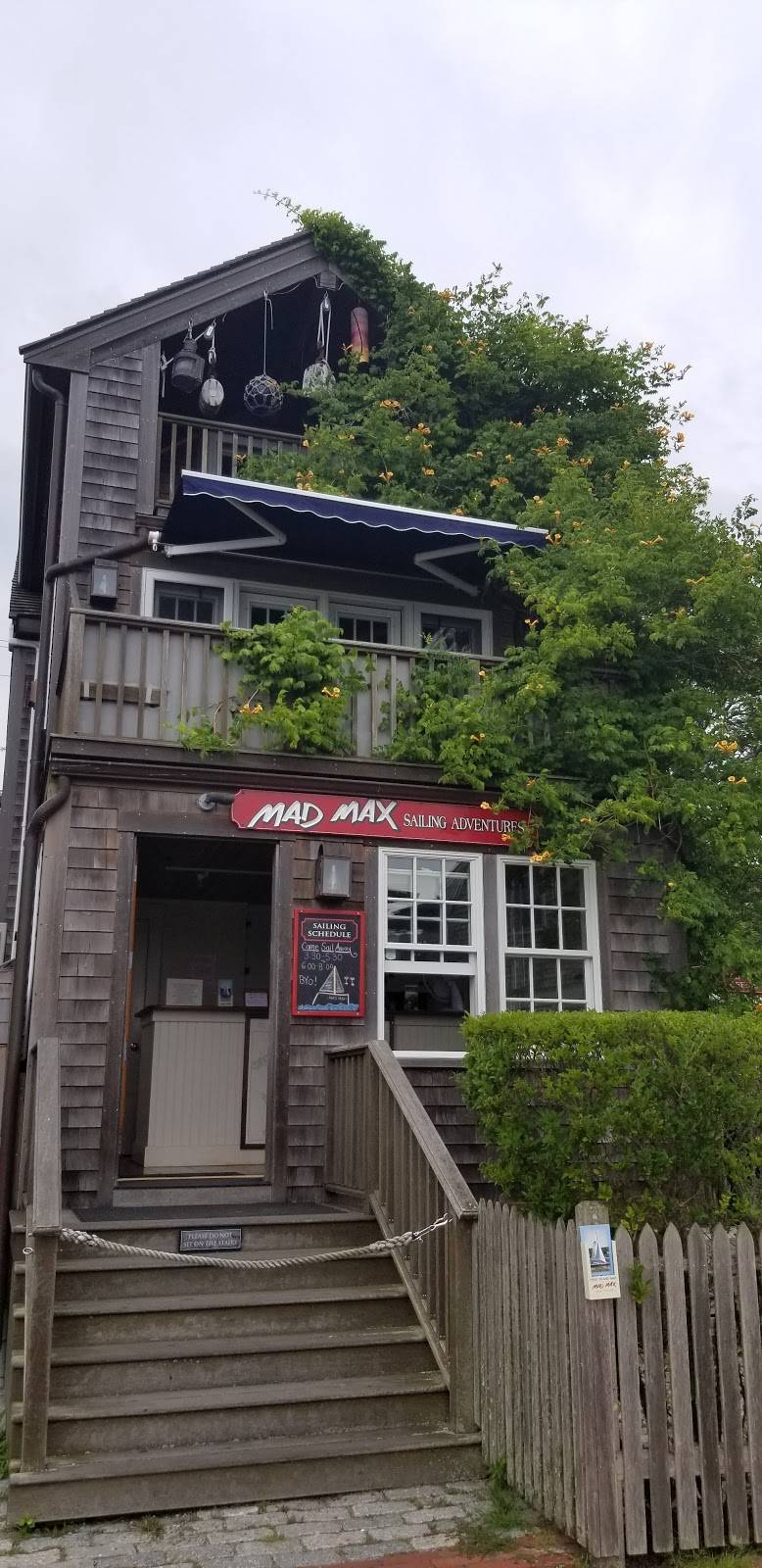 A Slice of Edgartown | restaurant | 22 Dock St, Edgartown, MA 02539, USA | 5086277641 OR +1 508-627-7641