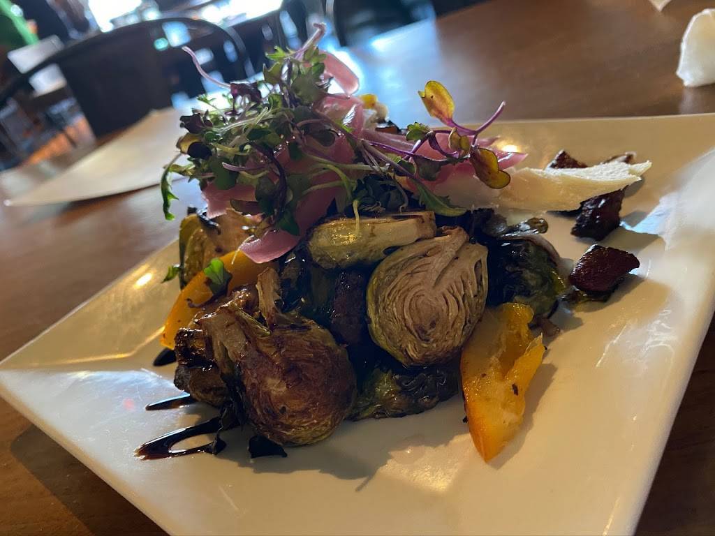 The Benson Brewery | restaurant | 6059 Maple St, Omaha, NE 68104, USA | 4029348668 OR +1 402-934-8668