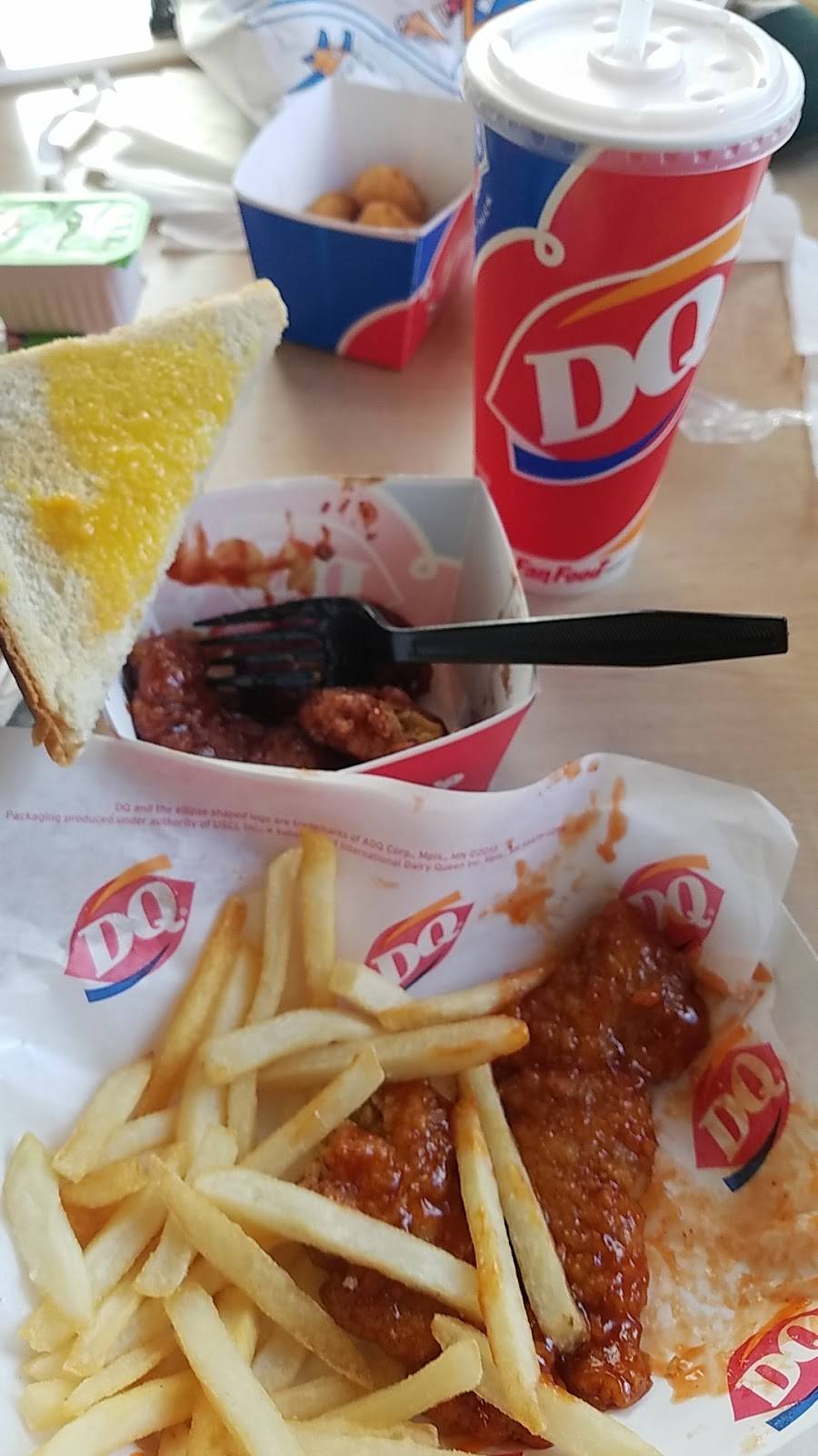 Dairy Queen Grill & Chill | restaurant | 1465 E Venice Ave, Venice, FL 34292, USA | 9414852446 OR +1 941-485-2446