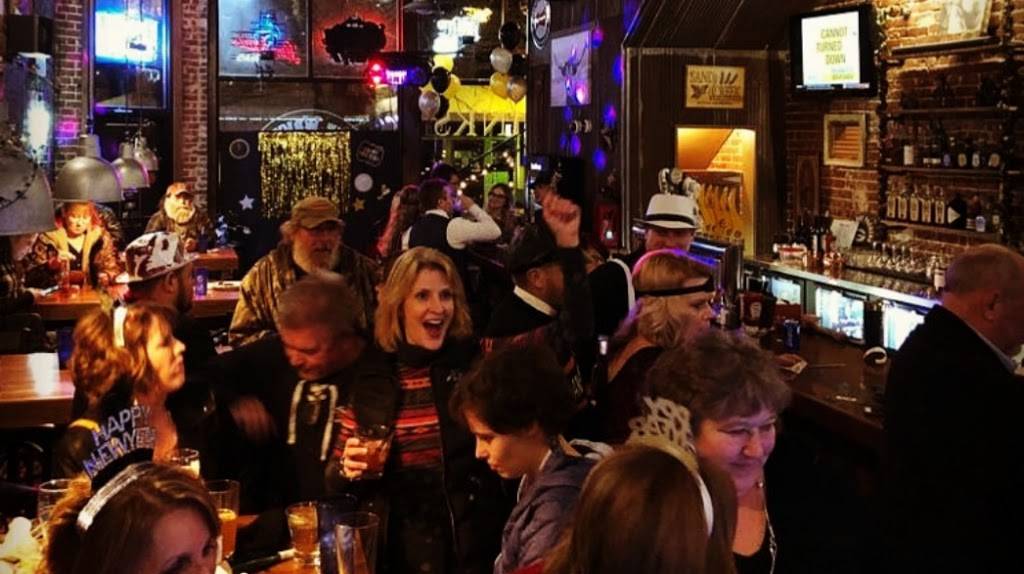 The Wright Place Saloon | restaurant | 44 Main St, Black River Falls, WI 54615, USA | 7156700004 OR +1 715-670-0004