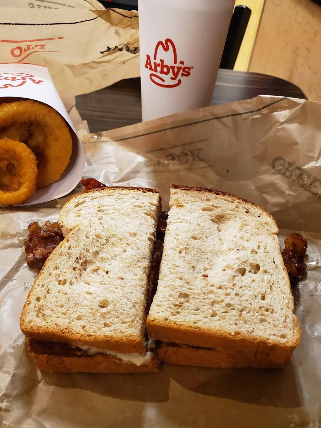 Arbys | restaurant | 6302 Ringgold Rd, East Ridge, TN 37412, USA | 4234996332 OR +1 423-499-6332