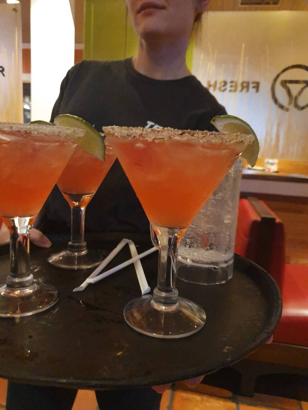 Chilis Grill & Bar | restaurant | 5756 Pacific Ave #95, Stockton, CA 95207, USA | 2094749004 OR +1 209-474-9004