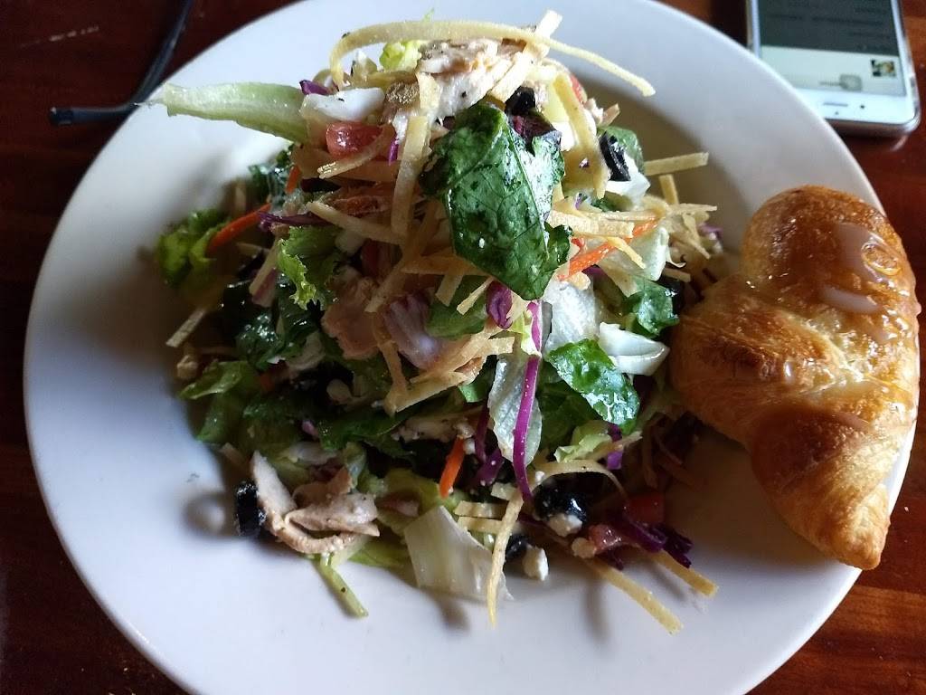 J. Alexanders Redlands Grill | restaurant | 2670 N Germantown Pkwy, Memphis, TN 38133, USA | 9013819670 OR +1 901-381-9670