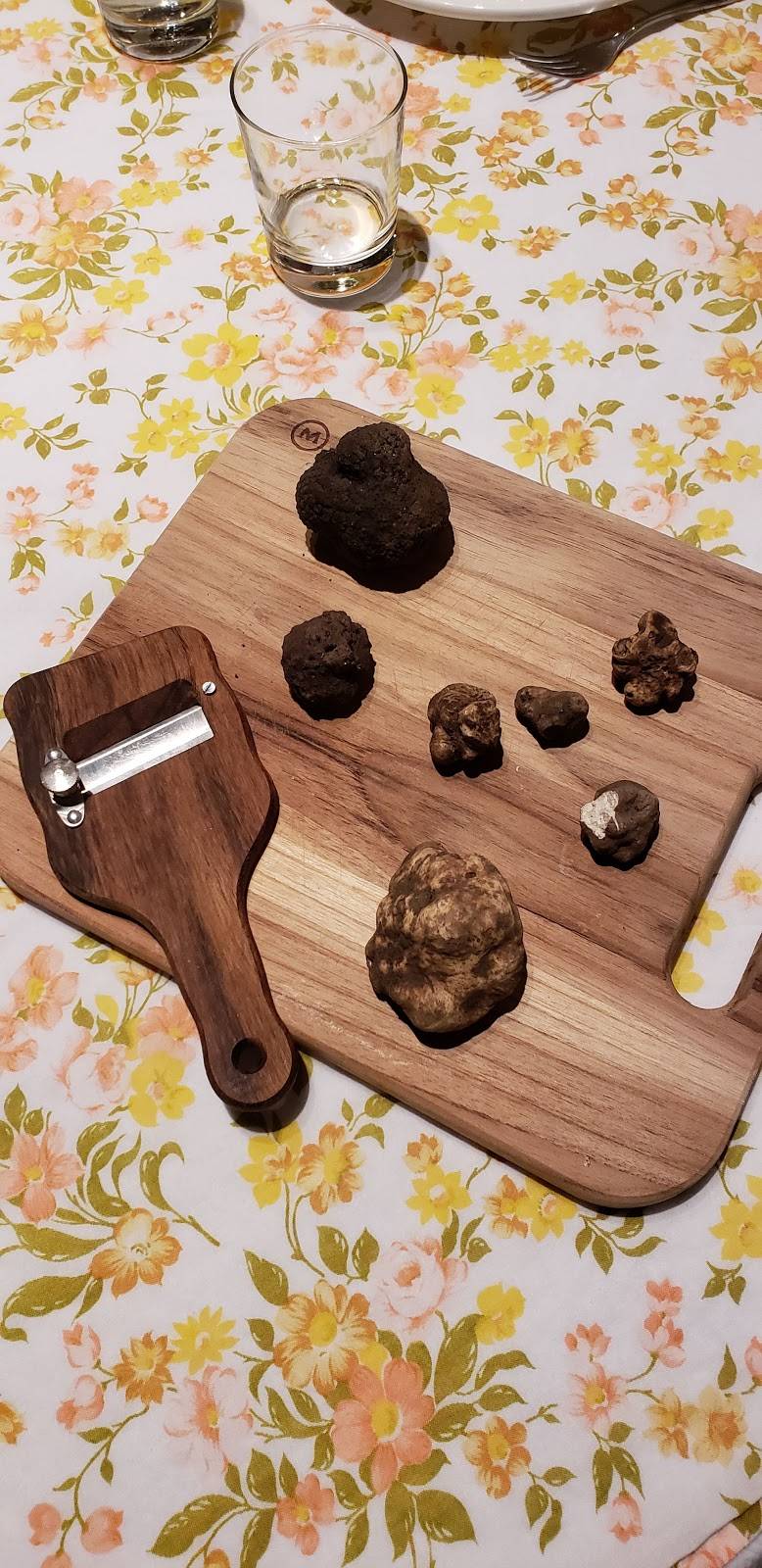 Buckhead Saloon | restaurant | 3227 Roswell Rd NE, Atlanta, GA 30305, USA | 4049637739 OR +1 404-963-7739