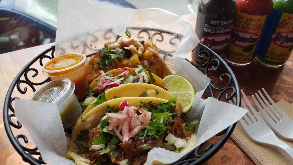 Chilacates Amory St | restaurant | 224 Amory St, Boston, MA 02130, USA | 6175226000 OR +1 617-522-6000