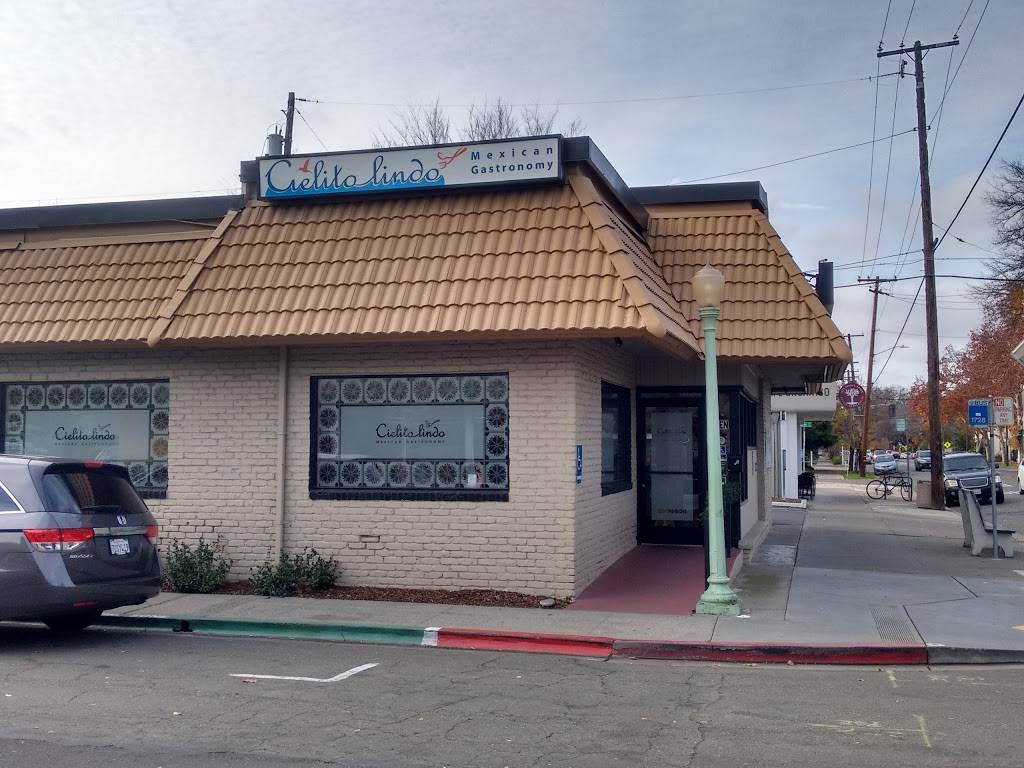 Cielito Lindo Mexican Gastronomy | restaurant | 3672 J St, Sacramento, CA 95816, USA | 9167362506 OR +1 916-736-2506