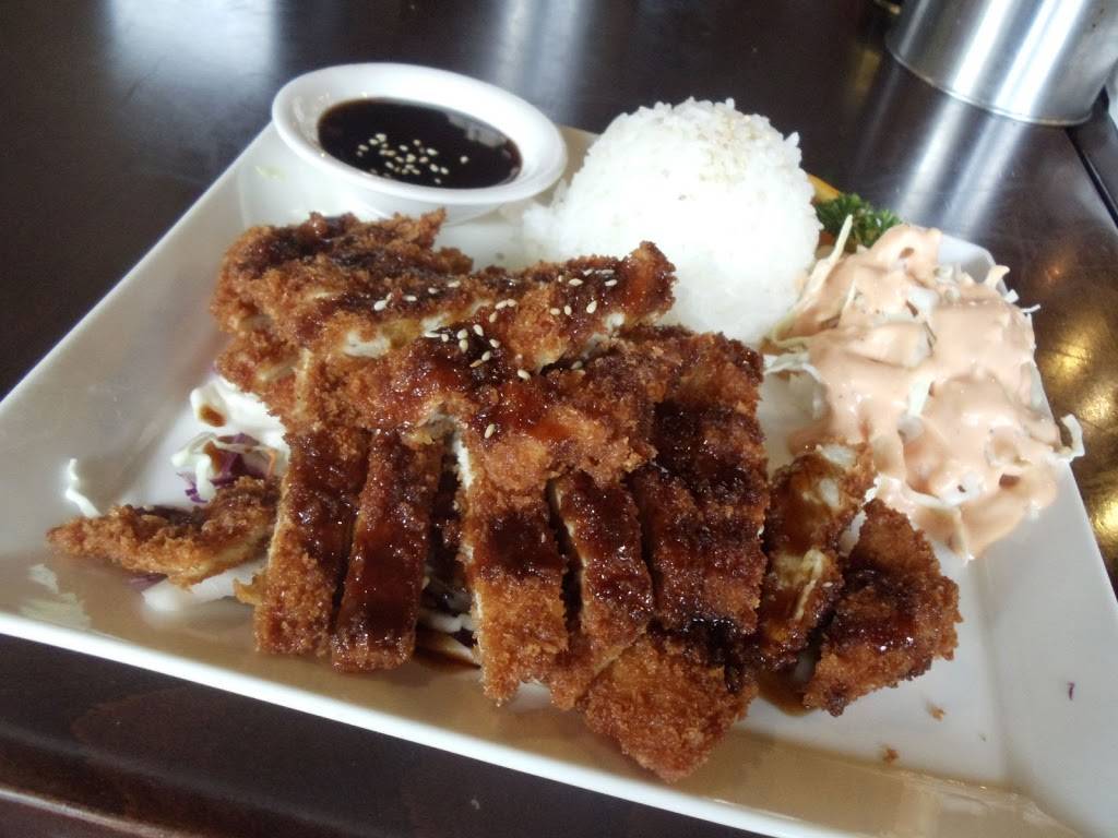 Rolls n Rice | restaurant | 1701 Rockville Pike # B1, Rockville, MD 20852, USA | 3017704030 OR +1 301-770-4030