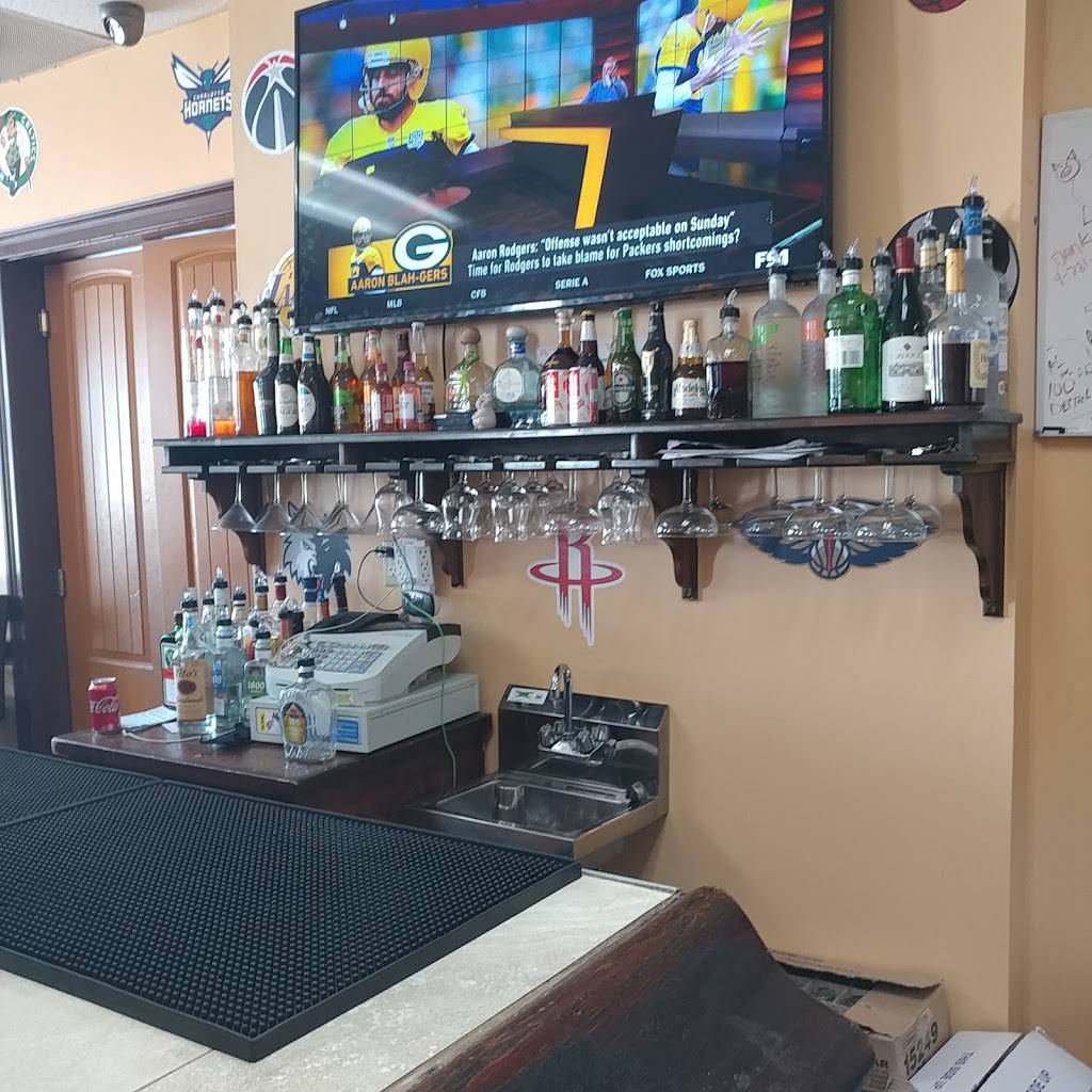 Mr. Pigs Smokehouse | restaurant | 1992 Donald Lee Hollowell Pkwy NW, Atlanta, GA 30318, USA | 4049689451 OR +1 404-968-9451