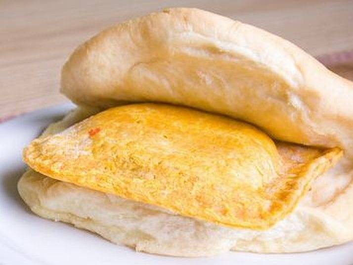 Marks Jamaican Bar and Grill | restaurant | 10173 University Blvd, Orlando, FL 32817, USA | 4076369290 OR +1 407-636-9290