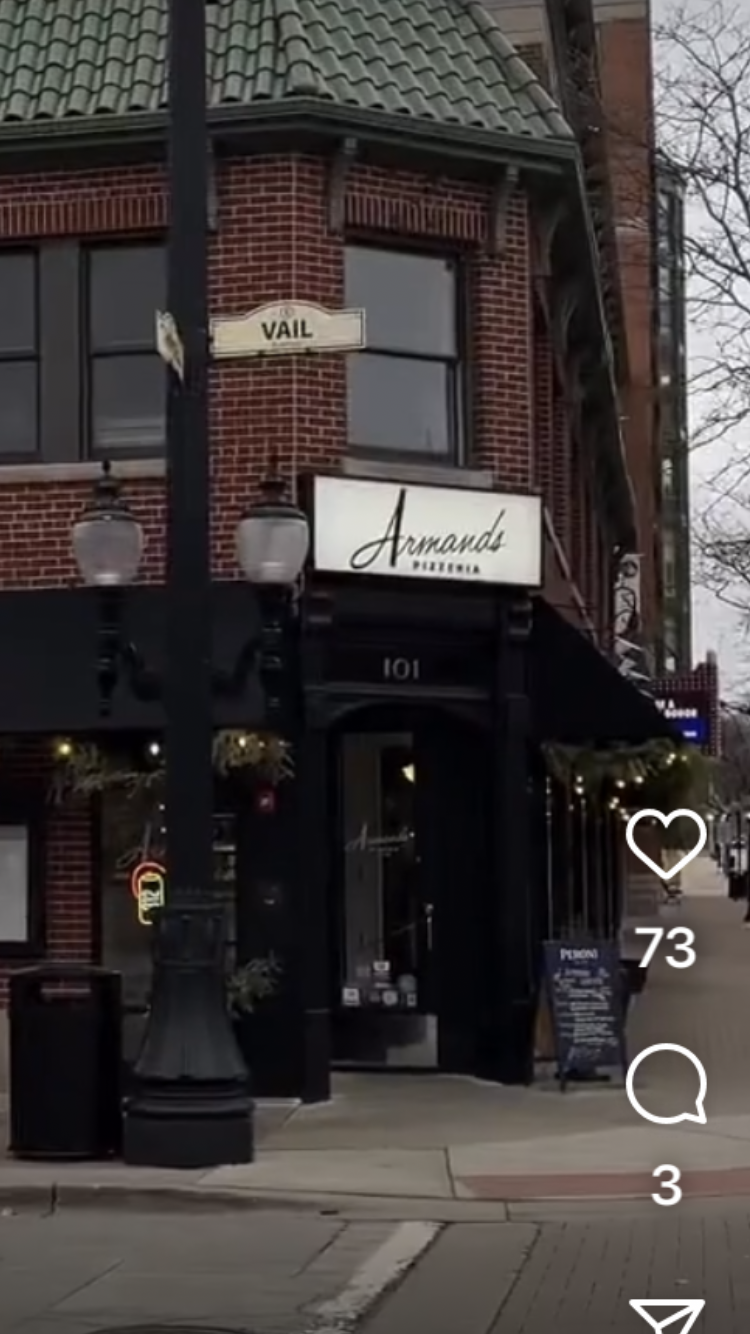 Armands Pizzeria | restaurant | 101 W Campbell St, Arlington Heights, IL 60005, USA | 8473420664 OR +1 847-342-0664