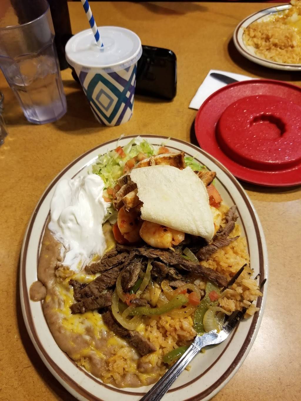 Los Dos Amigos Hacienda | restaurant | 4730 Village Plaza Loop Suite #170, Eugene, OR 97401, USA | 5416868455 OR +1 541-686-8455