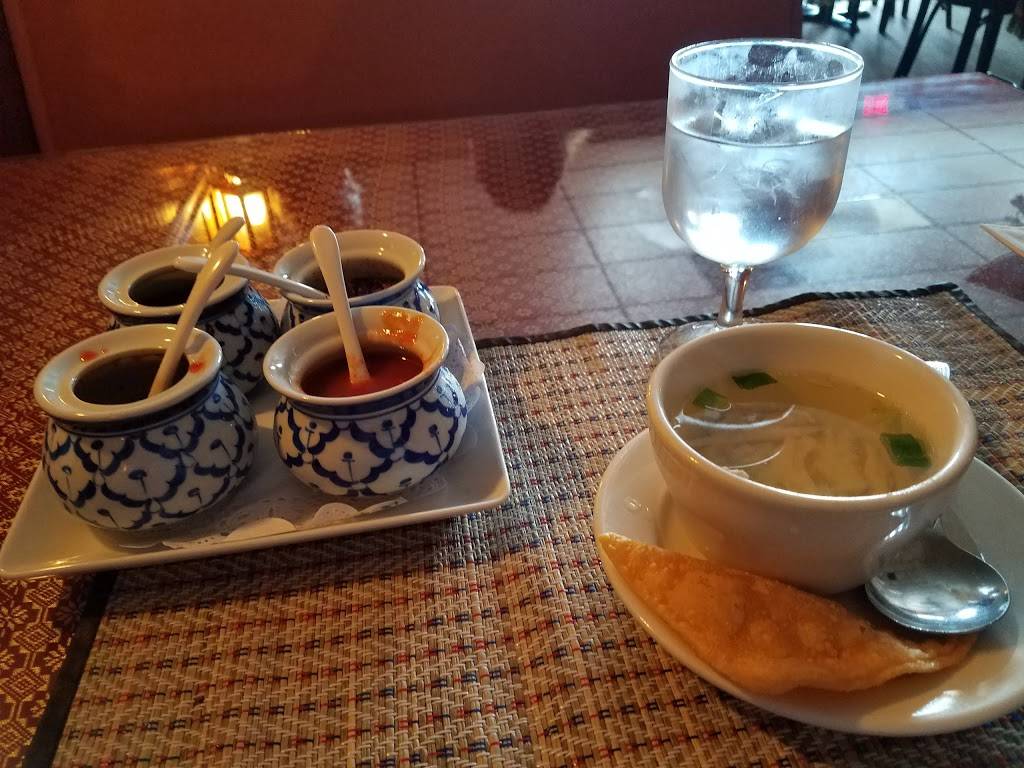 Thai Cuisine | restaurant | 11078 Spring Hill Dr, Spring Hill, FL 34608, USA | 3526848571 OR +1 352-684-8571