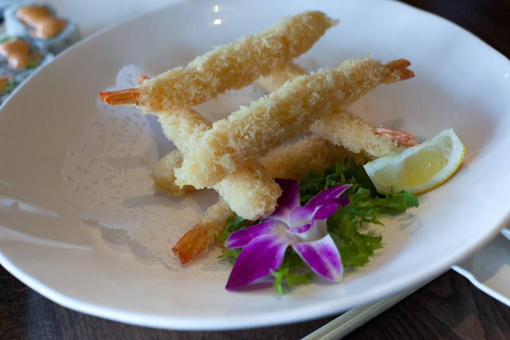 Fuji East Japanese Bistro | restaurant | 455 Main St, New York, NY 10044, USA | 2125831688 OR +1 212-583-1688