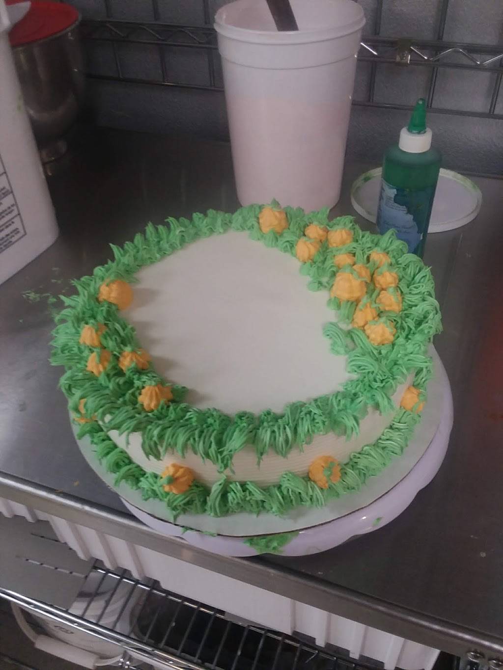 Dairy Queen | restaurant | 303 W George St, Carmichaels, PA 15320, USA | 7243192151 OR +1 724-319-2151