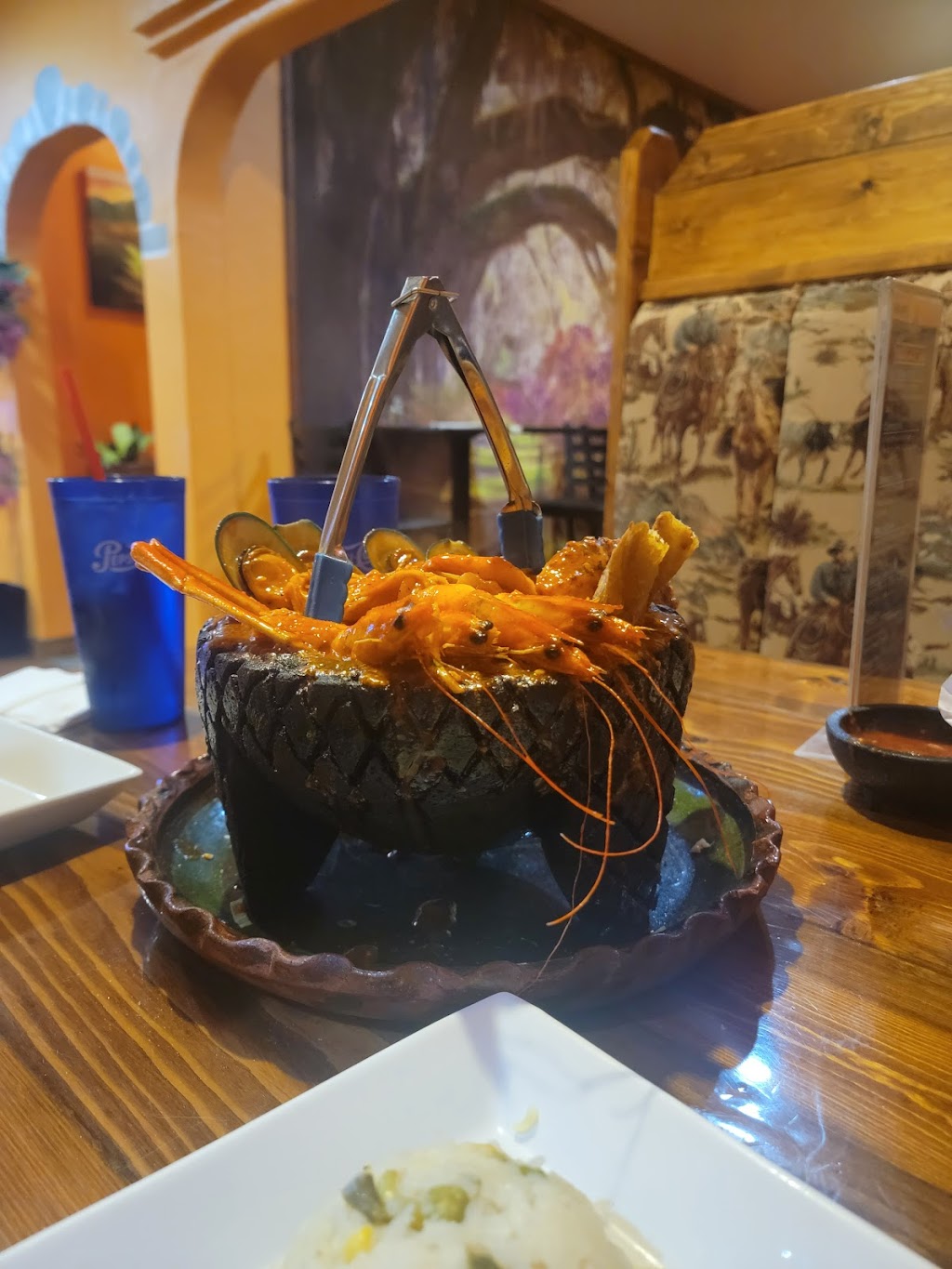 El Charro Beer | restaurant | 350 E Deuce of Clubs, Show Low, AZ 85901, USA | 9282514302 OR +1 928-251-4302