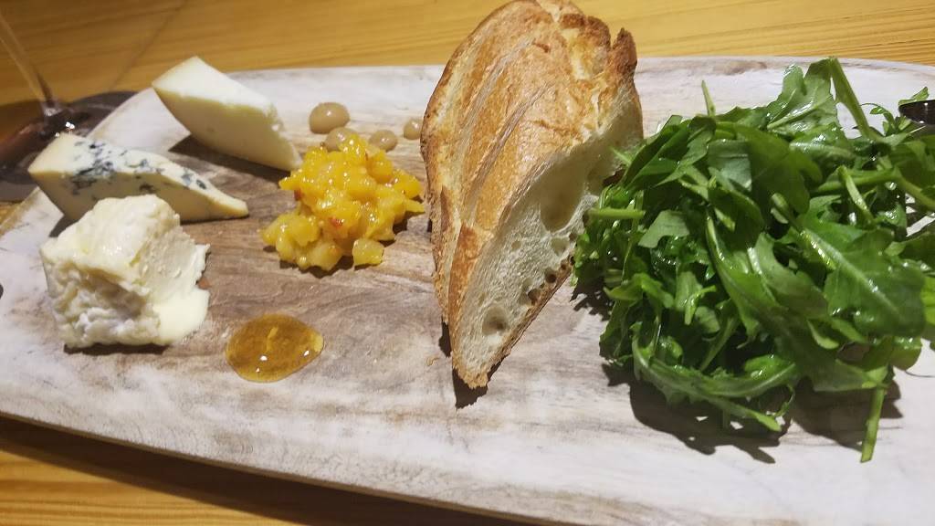 Woodfour Brewing Company | restaurant | 6780 Depot St, Sebastopol, CA 95472, USA | 7078233144 OR +1 707-823-3144