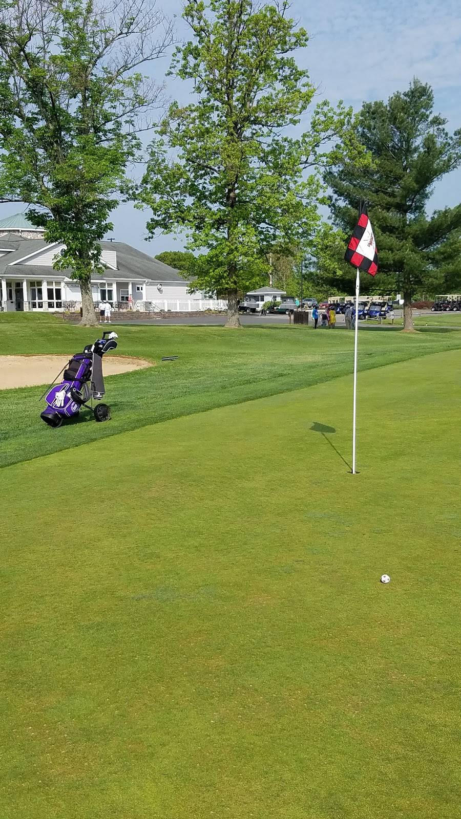 Diamond Ridge Golf Course | restaurant | 2309 Ridge Rd, Windsor Mill, MD 21244, USA | 4108871349 OR +1 410-887-1349