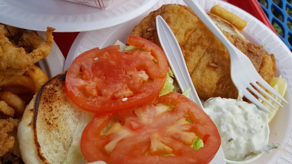 Skippers Restaurant | restaurant | 167 Main St, Niantic, CT 06357, USA | 8607393230 OR +1 860-739-3230